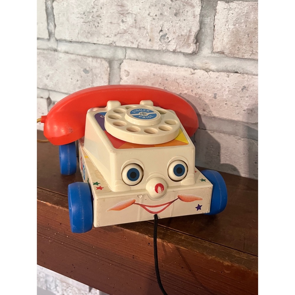 Fisher-Price Chatter Telephone Pull Toy 2009